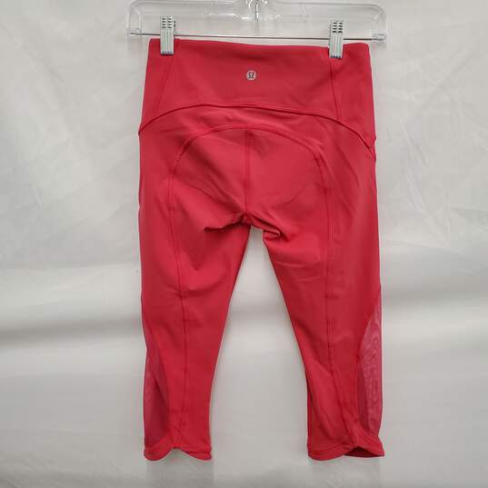 Lululemon Athletic WM's Hot Pink Sun Runner Crop Leggings Size 2 image number 2