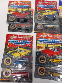 Bundle of 18 Johnny Lightning Toy Cars alternative image