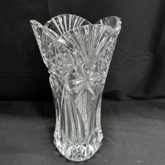 Crystal Glass Vase & Pitcher Bundle image number 3