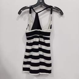 Lululemon Women's Black & White Striped Athletic Yoga Pullover Tank Size 8 alternative image