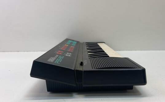 Yamaha Portable Sound PSS-80 Keyboard image number 4