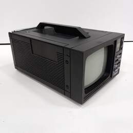 AVANTI TVR-593 Portable Black and White TV alternative image