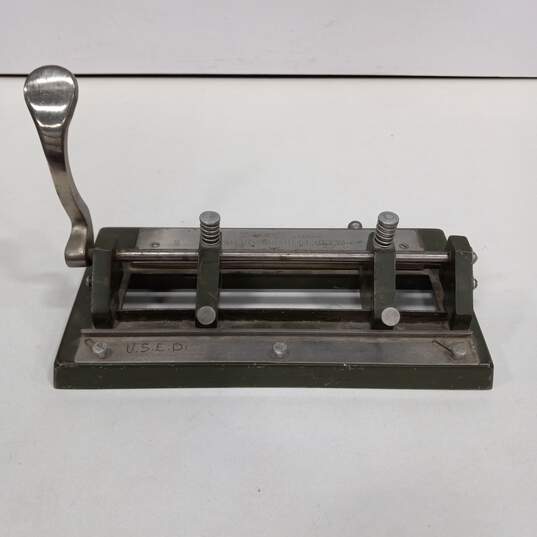 Antique Heavy Duty Hole Punch image number 7