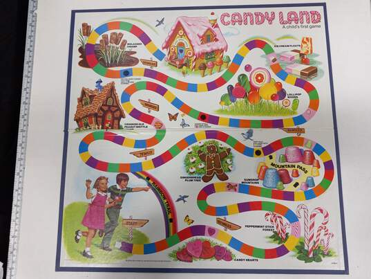 Bundle of 2 Vintage Children's Board Games: "Candy Land" And "Chutes And Ladders" image number 2