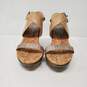 Donald J. Pliner WM's Beige Cork Platform Sandals Size 7.5 image number 1