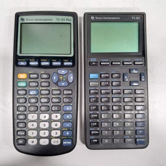 Texas Instruments Graphing Calculators Assorted 4pc Lot image number 2