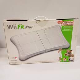 Wii Fit Plus with Balance Board (New in Open Box) alternative image