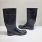 AUTHENTICATED BURBERRY RUBBER RAIN BOOTS EURO SIZE 40 image number 3