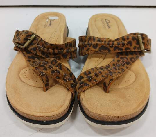 Clarks Animal Print Cushion Sandals Size 9 image number 2