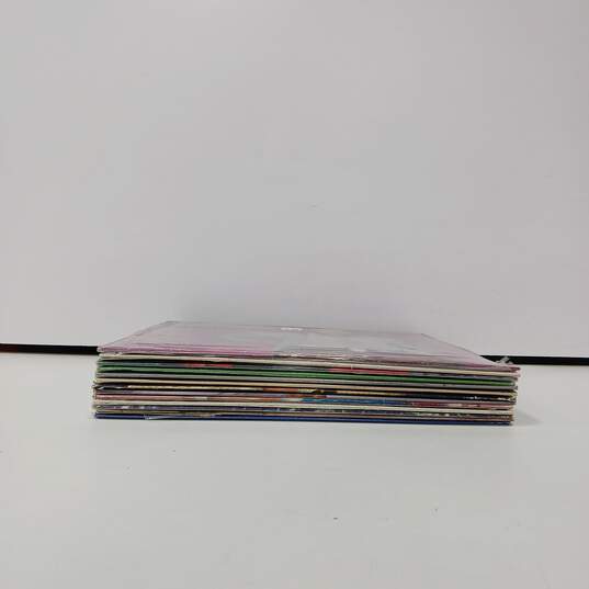 BUNDLE OF 13 COUNTRY ALBUMS/RECORDS image number 7