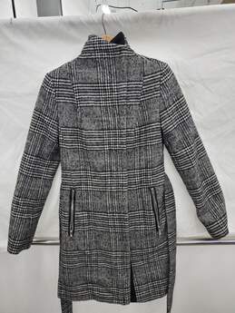 Women Tahari TWO-TONE CAPE-EFFECT WOOL COAT Size-XS used
