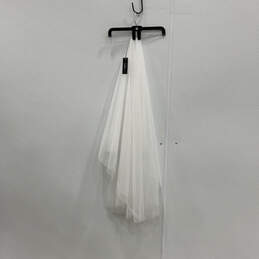 NWT Womens White Net Short Glamorous Wedding Bridal Tulle Veil One Size
