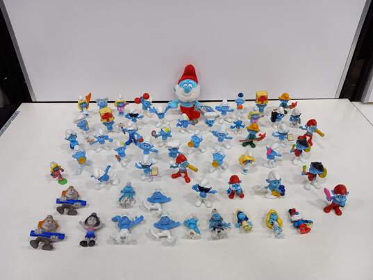 Bundle of 40+ Smurfs Figures image number 1