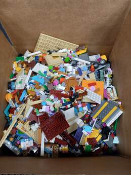 3.6 lbs Bulk LEGO Bricks & Pieces