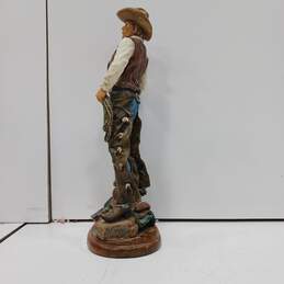 Elegante Collection Cowboy Figurine alternative image