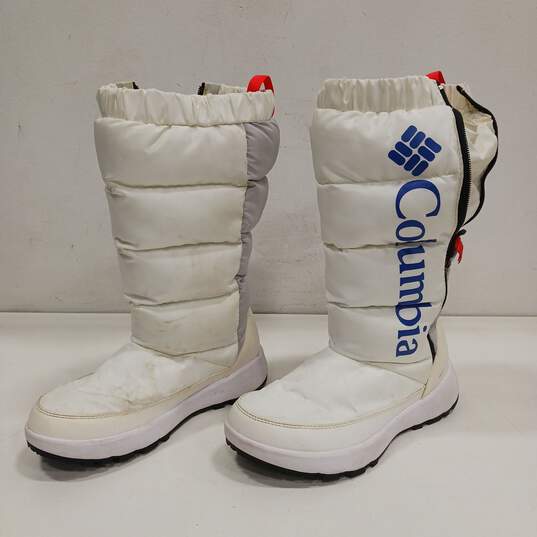 Women's Columbia Waterproof Snow Boots Size 7 image number 2