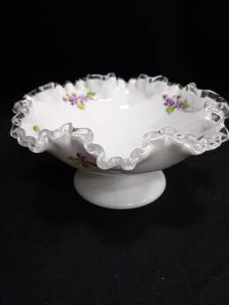 Fenton White With Violet Pattern Dishes alternative image