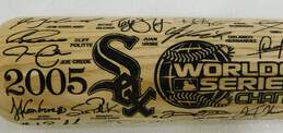 Chicago White Sox 2005 World Series Championship Bat MLB Signed 3027 of 5000 alternative image