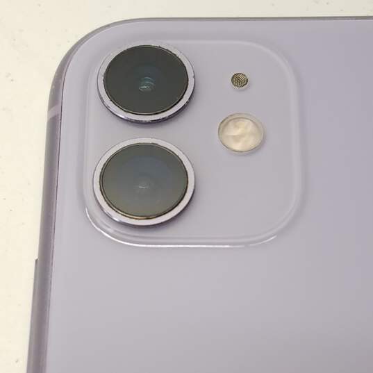 Apple iPhone 11 - Purple - LOCKED (For Parts/Repair) image number 5