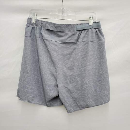 Lululemon Unisex Heather Gray Lightweight Insulted Surge Shorts Size XL image number 2