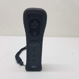Wii Remote Plus w Wii Motion Plus Built-In NEW OPEN BOX alternative image