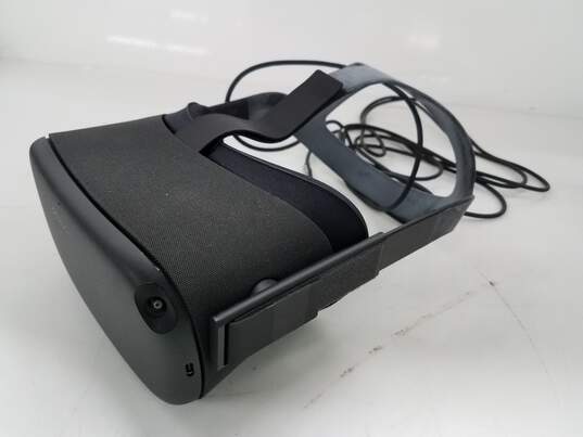 Oculus Quest VR Headset With Oculus Link Untested image number 3