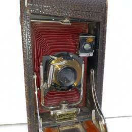 Bundle of 2 Vintage Taron 35 & Kodak Folding Red Bellows Cameras alternative image