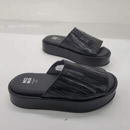 MOMA Women's 'Donna' Black Leather Platform Slide Sandals Size 38 EU/7.5 US alternative image