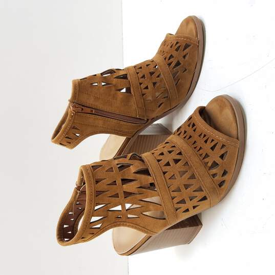 Yoki Women's Noila Perforated Peep Toe Boots Size 6.5 image number 3