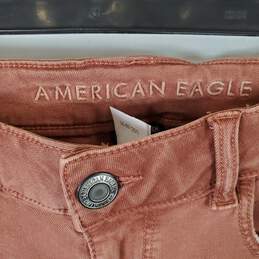 American Eagle Women Red Distress  Jeans Sz 6 NWT alternative image