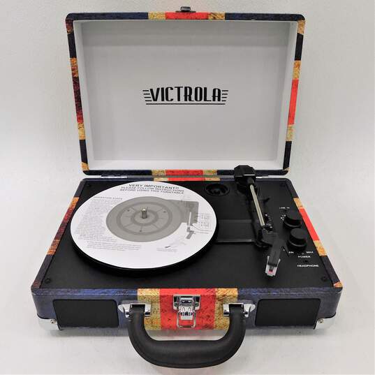 Victrola Journey Bluetooth Portable Suitcase Turntable Record Player (UK Flag) image number 2