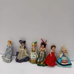 14pc Bundle of Assorted Brides Of All Nations Mini Dolls alternative image