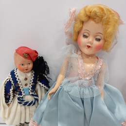 Bundle of Assorted Vintage Worldwide Dolls alternative image