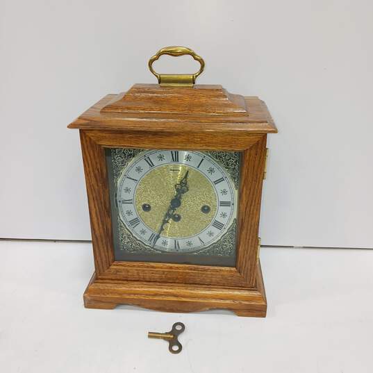 Ridgeway M7 Keywind Westminster Chime Mantel Clock Model 551 image number 1