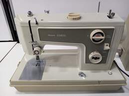 Sears Kenmore 148.13110 Sewing Machine alternative image