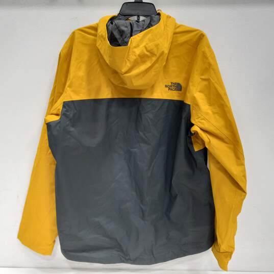 Men's The North Face Dryvent Rain Jacket SIze Large image number 2