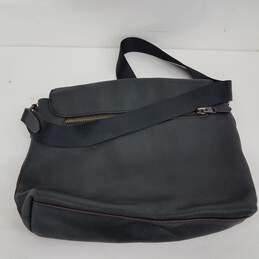 Coach Black Pebbled Leather Messenger Bag alternative image