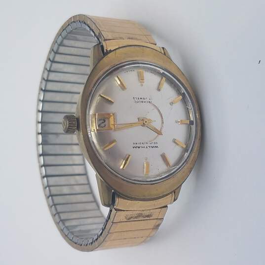 Waltham Vintage Automatic 17 Jewel Gold Tone Watch image number 5