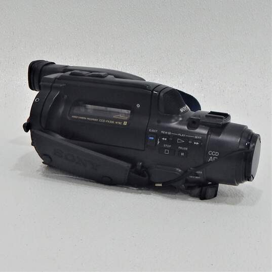 Sony CCD-FX330 8mm Handycam Video 8 Camcorder Camera Untested image number 1