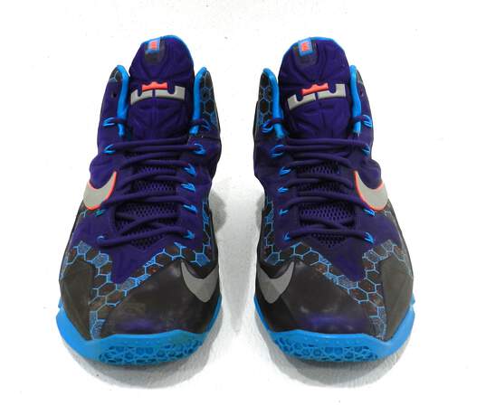 Nike LeBron 11 Summit Lake Hornets Men's Shoe Size 11.5 image number 1