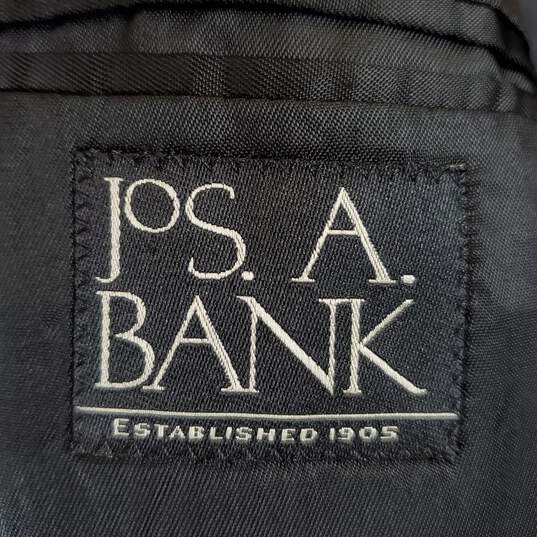 Jos A Bank Men 2PC Black Suit Sz 41R image number 4