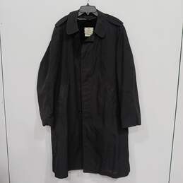 Mens Black Pockets Long Sleeve Collar Removable Liner Raincoat Size 42R