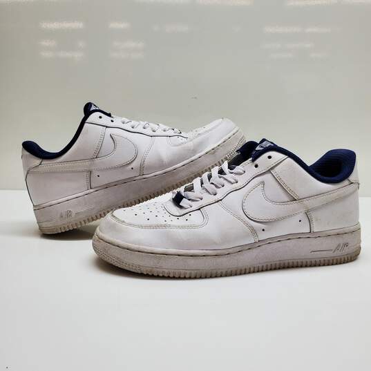 WOMEN'S NIKE ID AIR FORCE 1 LOW WHT/NAVY SIZE 10 image number 1