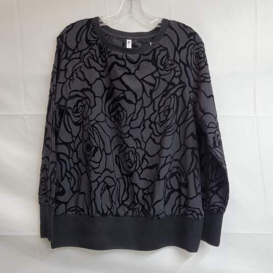 FABLETICS Womens Lola Back At It Floral Long Sleeve Cutout Pullover Top Sz M image number 1