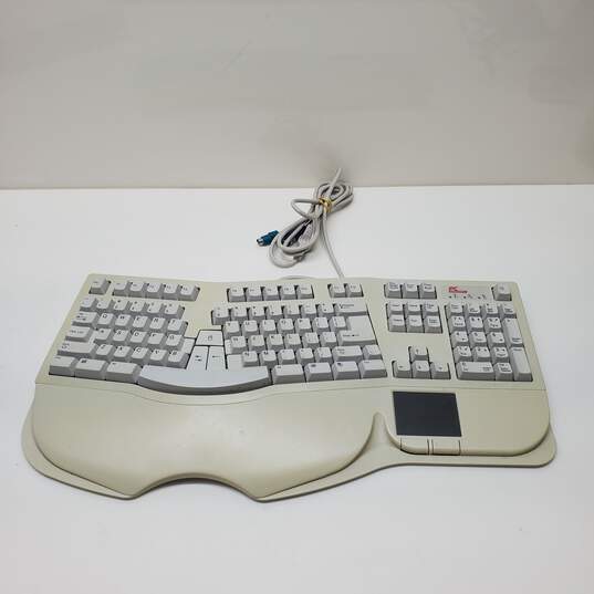 PC Concepts Windows 95 The Wave 109-Key Keyboard IOB image number 2