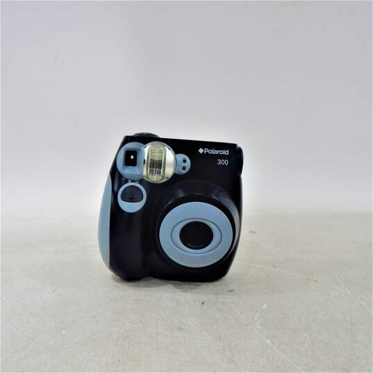 Polaroid 300 Instant Film Camera 300 Black Grey image number 1