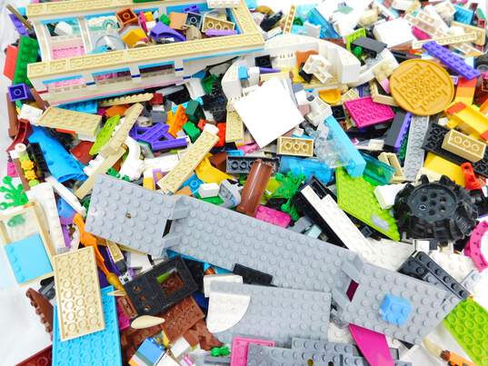 5.6 LBS Mixed LEGO Bulk Box image number 1