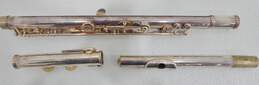 Gemeinhardt Model 2SP and F. A. Reynolds Medalist Model Flutes w/ Cases (Set of 2) alternative image