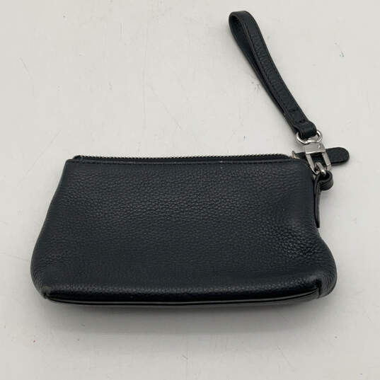Womens Black Pebble Leather Inner Divider Zipper Small Clutch Wallet image number 2