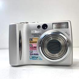Nikon Coolpix 5200 5.1MP Compact Digital Camera
